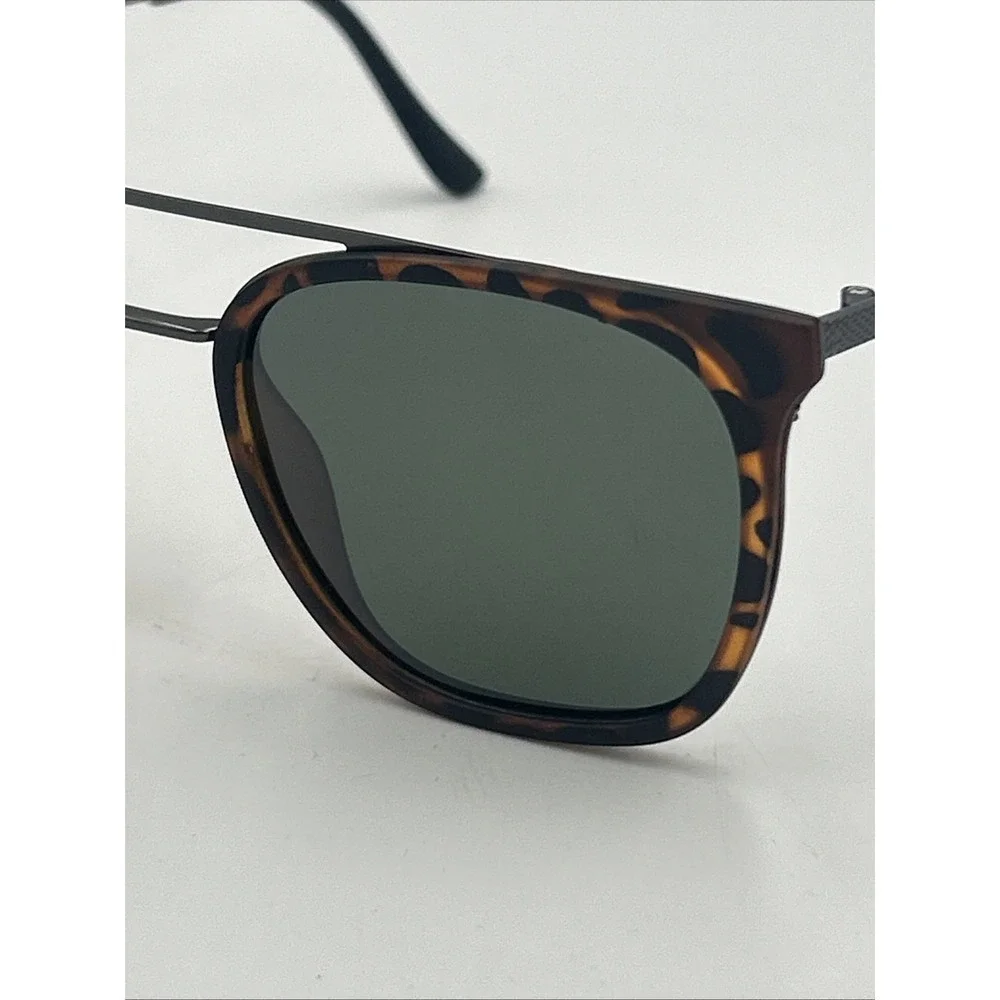 Prive Revaux Women's Sunglasses Brown Tortoise Shell The Aussie Case NIB